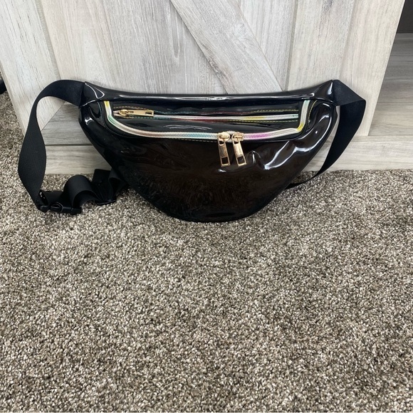 Pieces Holographic BLACK Fanny Pack Fashionable Waist Packs Shiny Waterproof - Picture 1 of 8